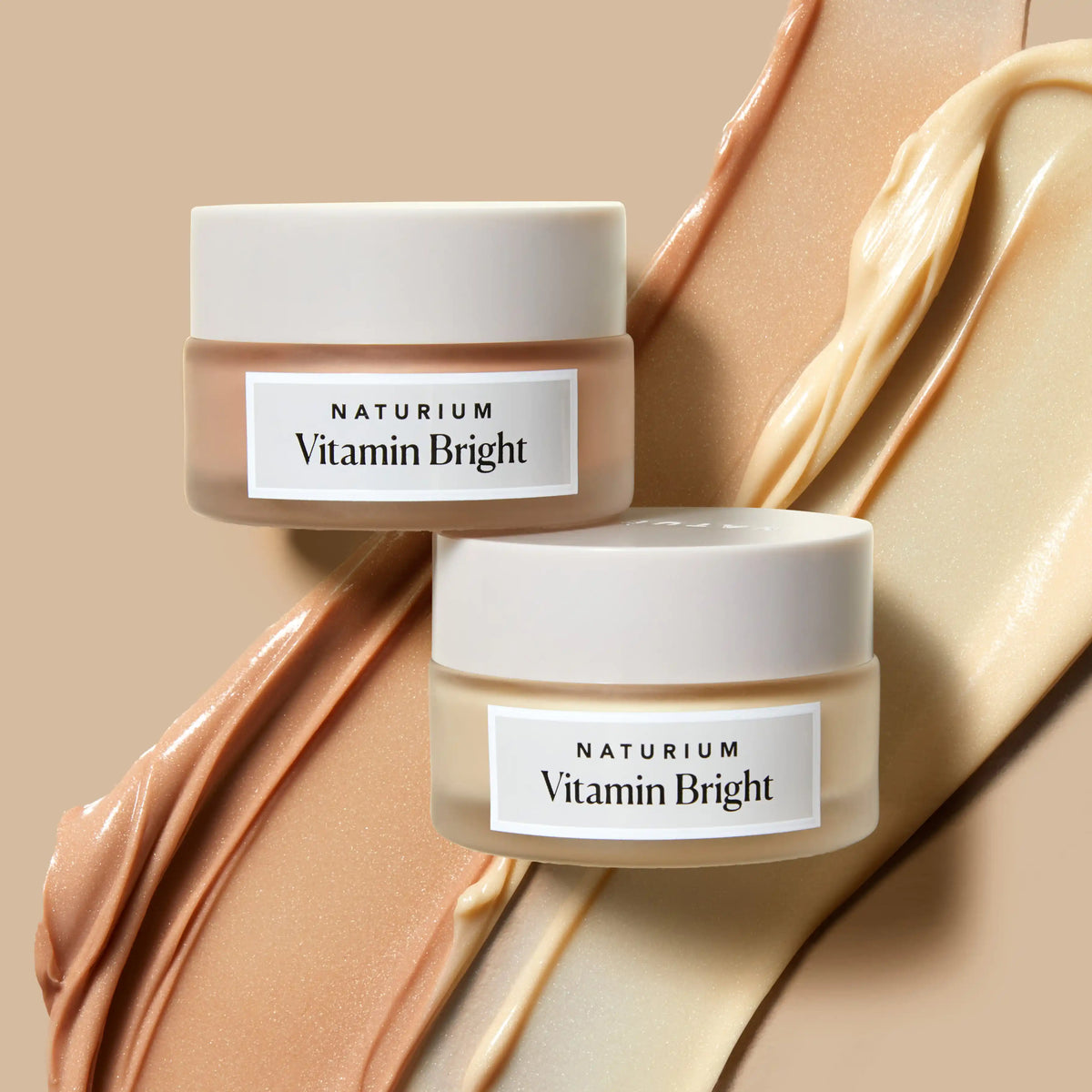 vitamin-bright-illuminating-eye-cream-l3 HR-vitaminbright_5215_revised_crop_358f212b-4c02-447b-a020-3fcecfbd39c5.webp