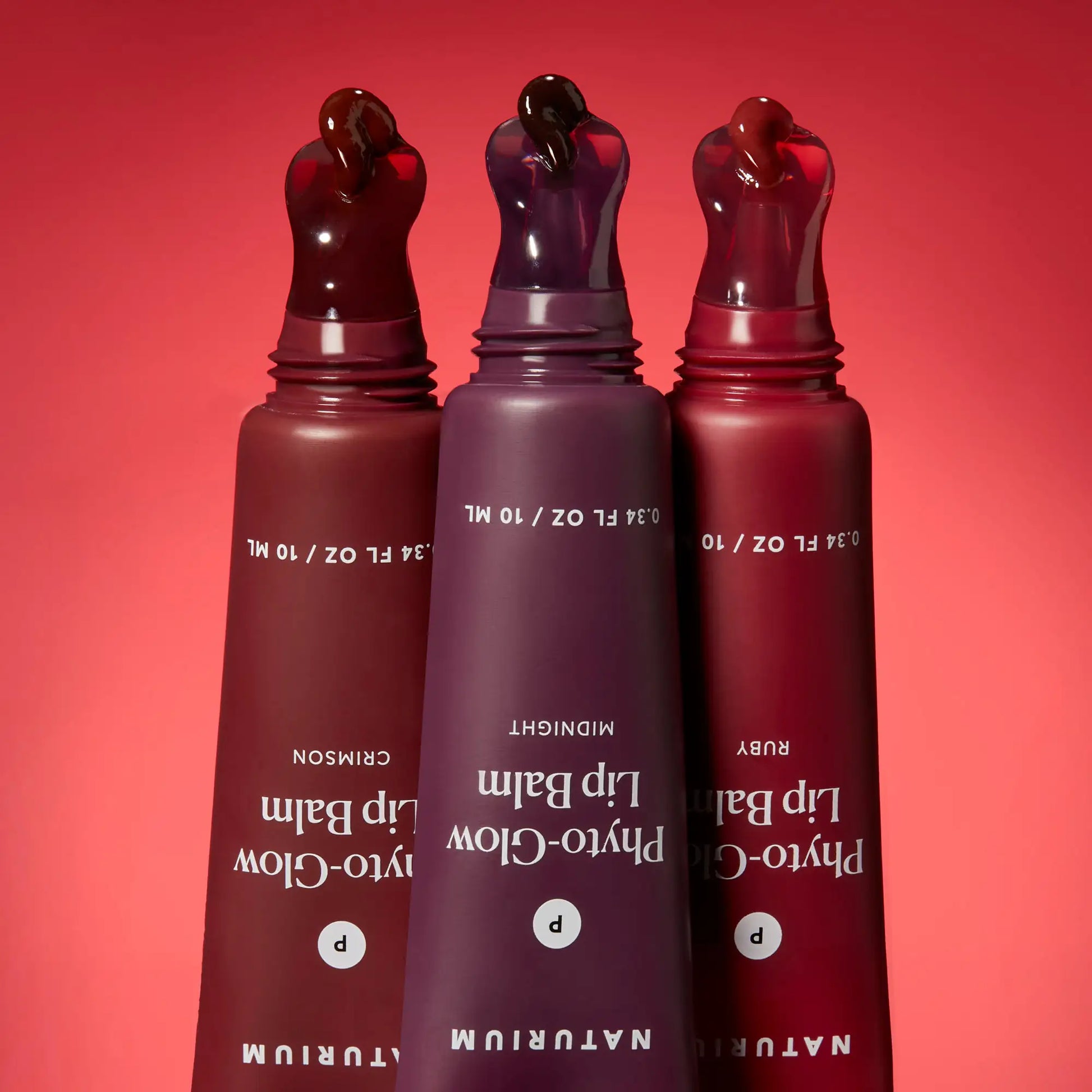 phyto-glow-lip-balm-crimson-h8 phytoglow-moody_6357-crop_1_e73a7054-8061-4f72-8a58-c0111f6fcffa.webp