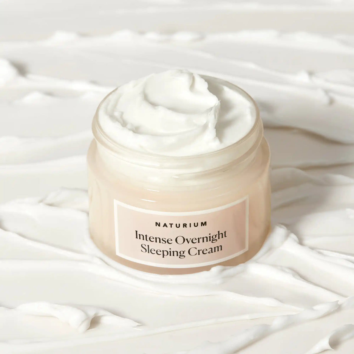 intense-overnight-sleeping-cream-b9 sleepingcream_0880-crop_1.webp